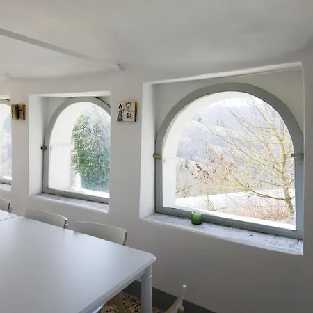 Eremo Di San Luigi - Ijan Ospitalita Di Frontiera Guest house *
