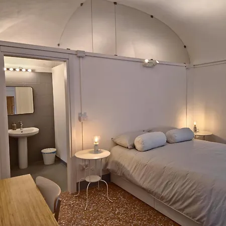 Guest house Eremo Di San Luigi - Ijan Ospitalita Di Frontiera