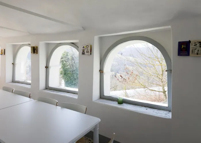 Eremo Di San Luigi - Ijan Ospitalita Di Frontiera Gasthof 3*