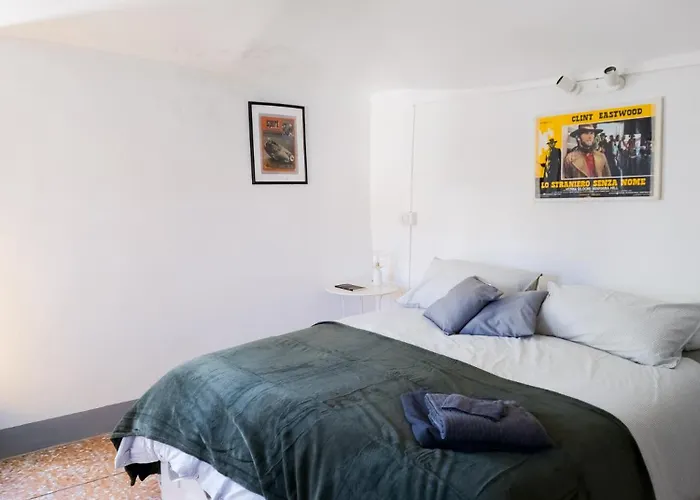 Eremo Di San Luigi - Ijan Ospitalita Di Frontiera Gasthof Torresina